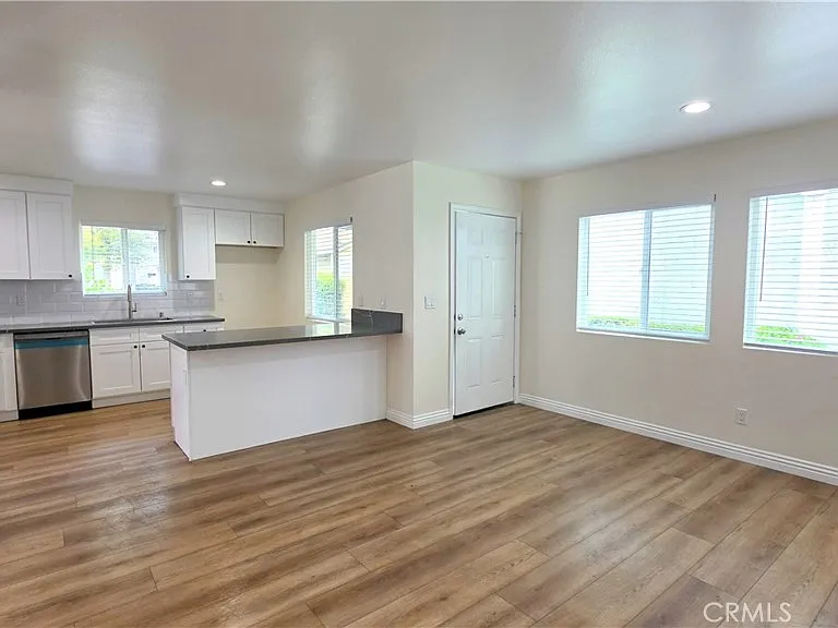 1016 Bennington St #E — Photo 2
