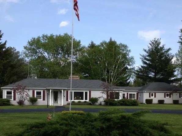 7779 Sanilac Ave, Lexington, MI 48450