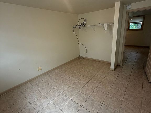 2nd image of 829 Rose St APT C