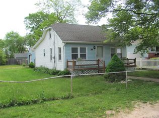 1369 Pine Acres Blvd, Bay Shore, NY 11706