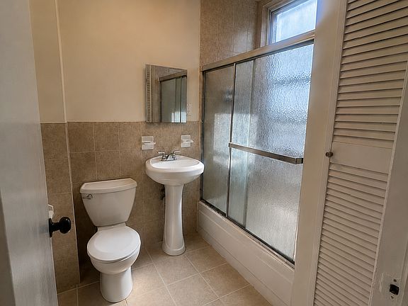3rd image of 247 Mount Prospect Ave Floor 3