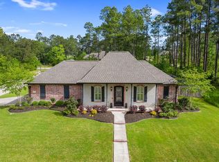 2016 Bobby Jones Way, Westlake, LA 70669