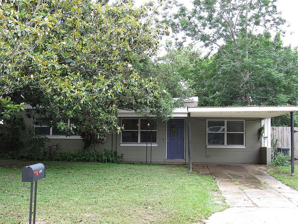 1st image of 1420 Border Dr