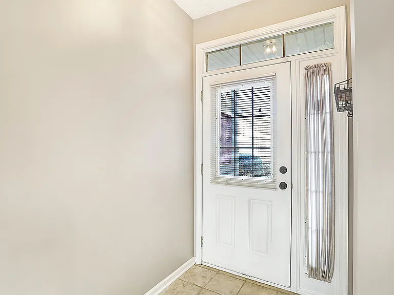 4059 Weston Pointe Dr — Photo 6