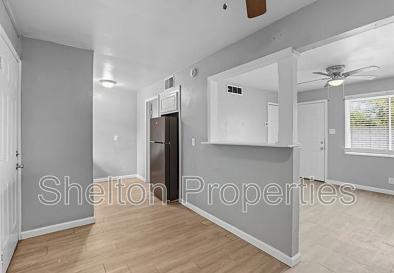 1713 N 31st Pl #6 — Photo 10