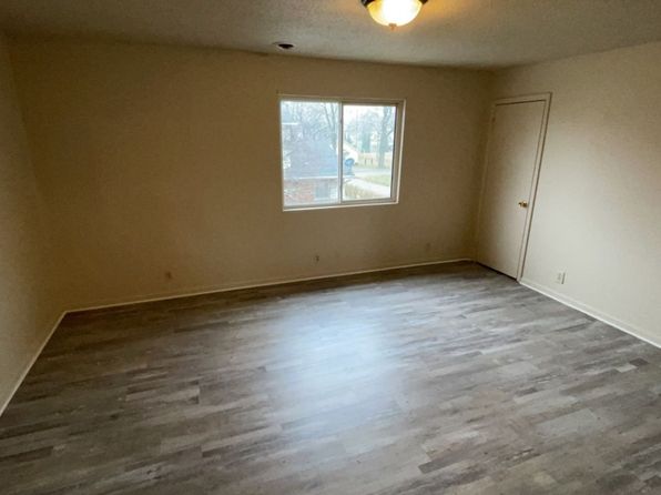 209 Liberty St APT 8