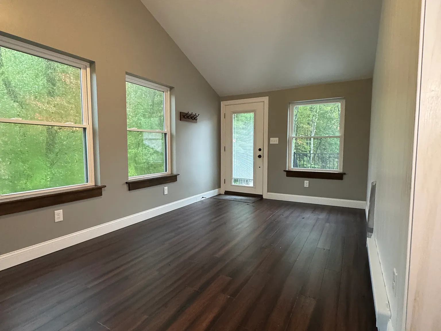 2 bed, $2,350 — Photo 3