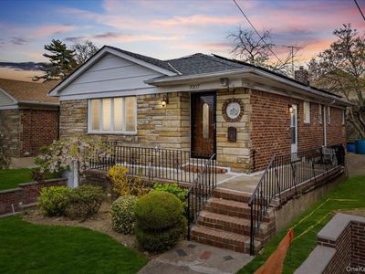 7007 171st Street, Flushing, NY, 11365
