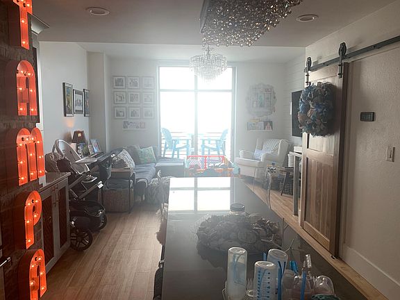 4th image of 1208 E Kennedy Blvd Unit 520