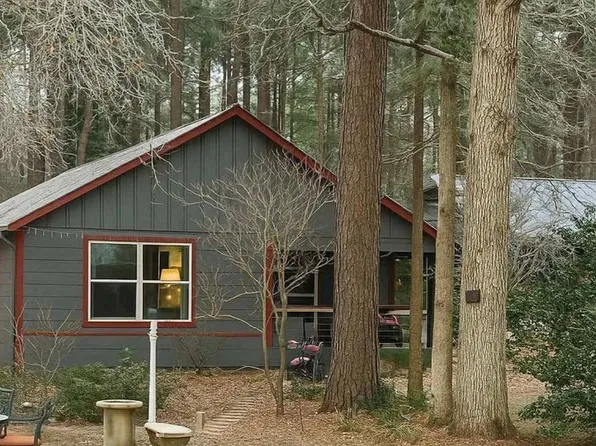 224 Private Road 5515, Palestine, TX 75801