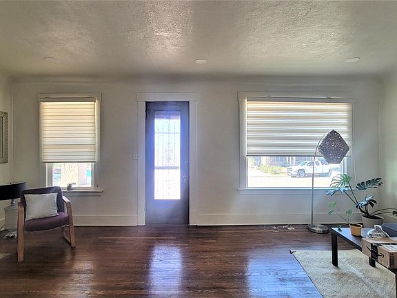 4th image of 3015 Louisville Ave