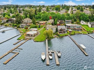 3011 Mountain View Ave N, Renton, WA 98056