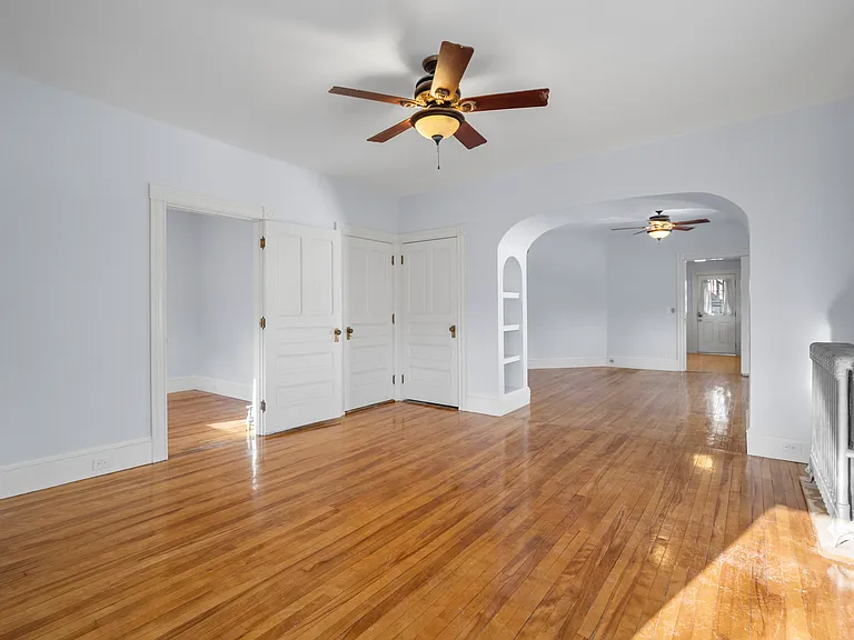 157 Merriam Ave #2 — Photo 4