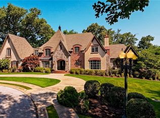 2401 NW Harvard Walk, Bentonville, AR 72712