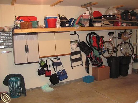 4th image of 4950 Rivercrest Dr #1
