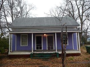 109 International St, Hogansville, GA