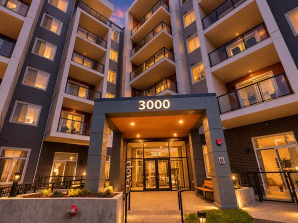 150 Carrington Cres NW, Calgary, AB