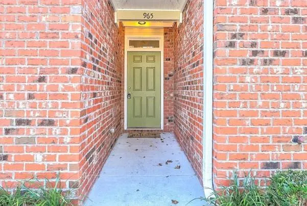 965 Downey Branch Ln — Photo 3