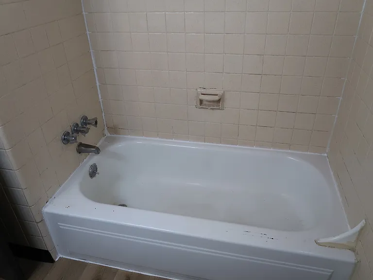 1258-1302 Northfield Avenue NE - 1260 — Photo 10