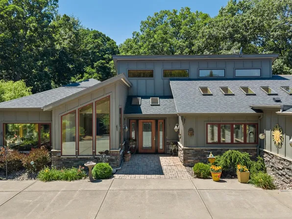 N6241 County Hwy W, Portage, WI 53901