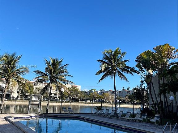 3rd image of 21121 SW 85th Ave APT 311