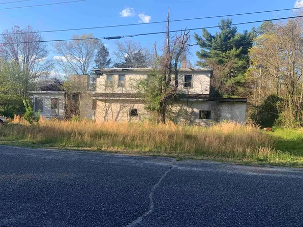 2 Firethorn Ter, Forest Drive, NJ 08234