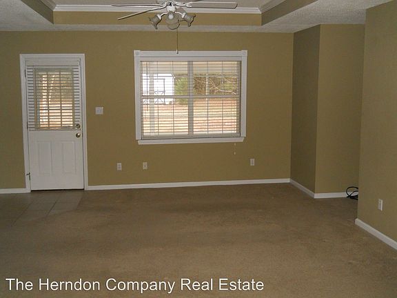 5th image of 3987 Stratford Cir