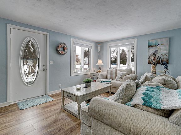 4th image of 1325 S Harmon St