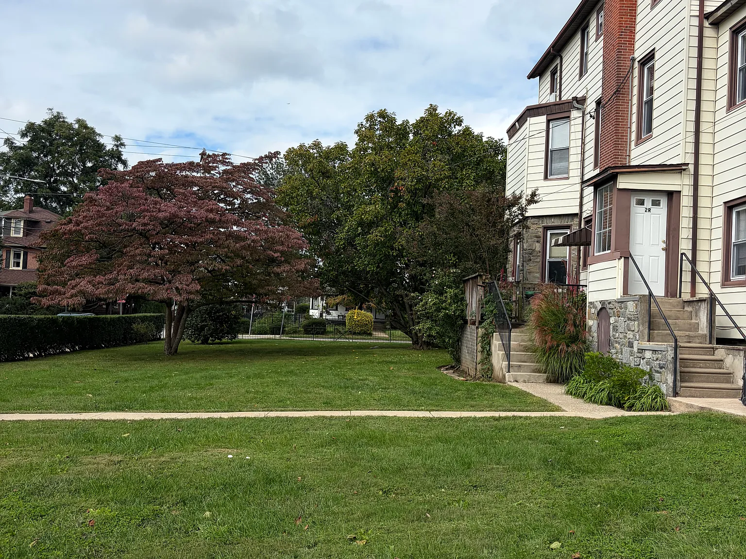1 bed, $1,350 — Photo 2