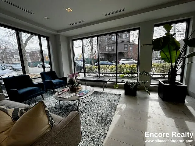 40 Marion St #207 — Photo 13