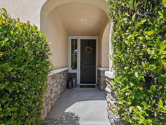 2nd image of 16840 Silver Crest Dr N
