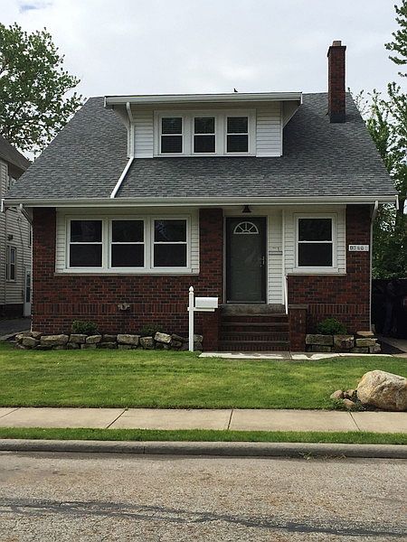 1st image of 14715 Leonard Ave