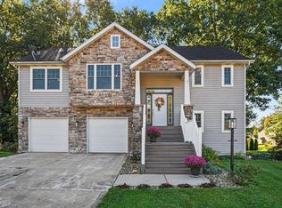 620 W Dunn Rd, New Carlisle, IN 46552