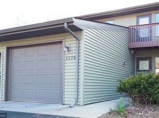 1176 Highland Ave, Northfield, MN 55057