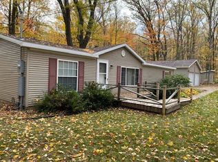 220 N Harding Ave, Harrison, MI 48625