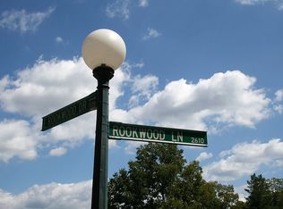 2620 Rookwood Ln, Cincinnati, OH 45208