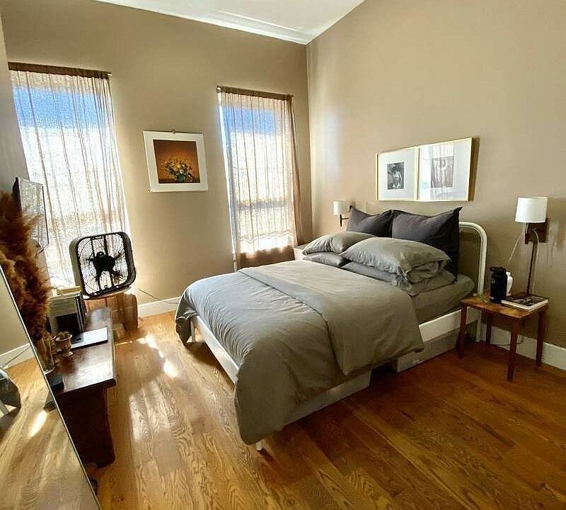 1st image of 375 Vernon Ave #3C