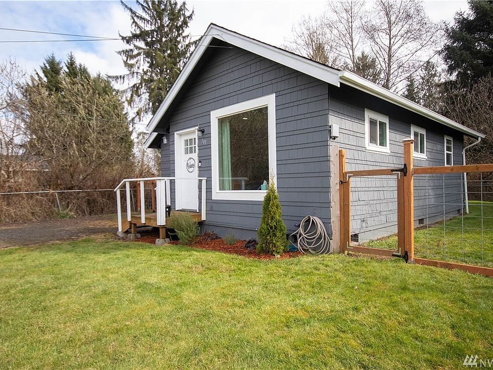 1st image of 301 W Lovett St