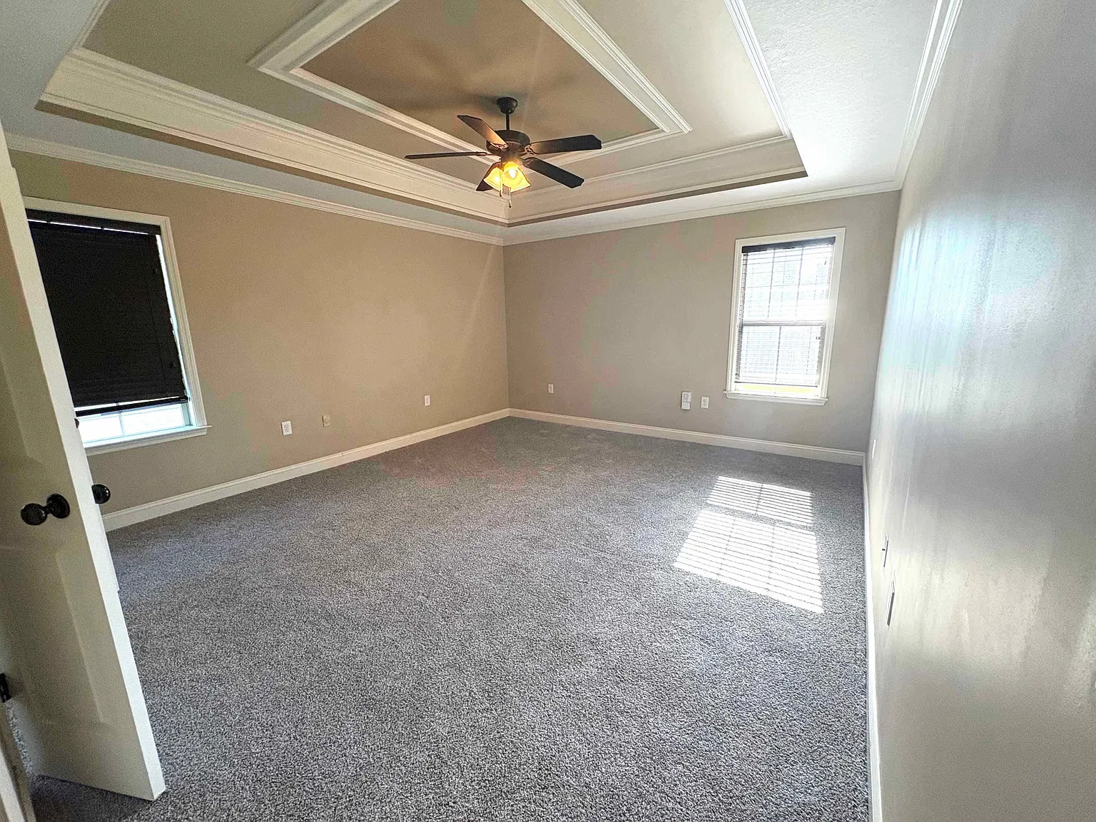 3918 Glenn Laurel Drive, - 1 — Photo 3