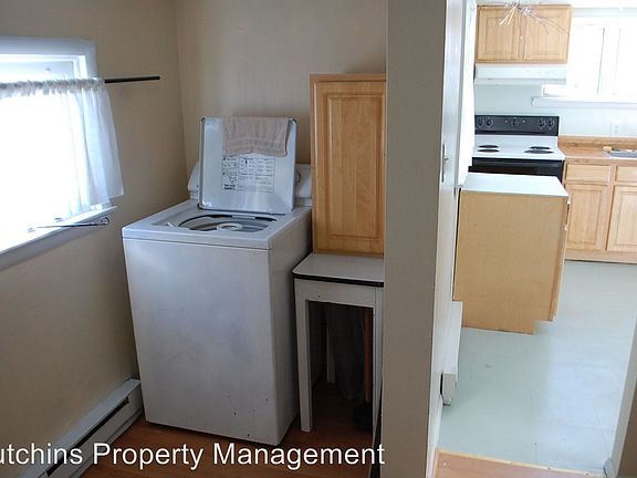 5th image of 307 Fulford Ave