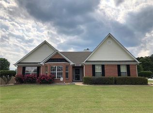 1709 Mission Park Ct, Loganville, GA 30052