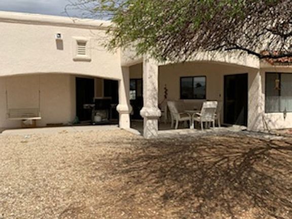 4th image of 3270 Fan Palm Dr