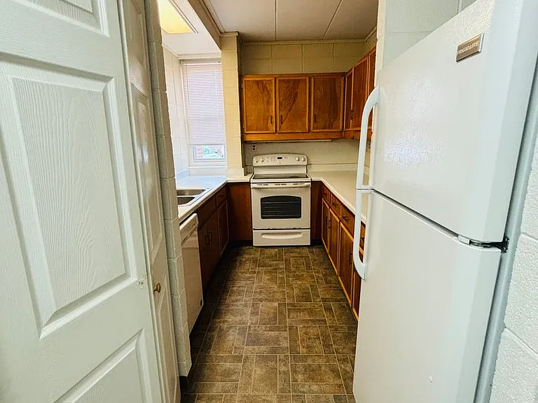 904 Brightwood Manor Dr #4 — Photo 15
