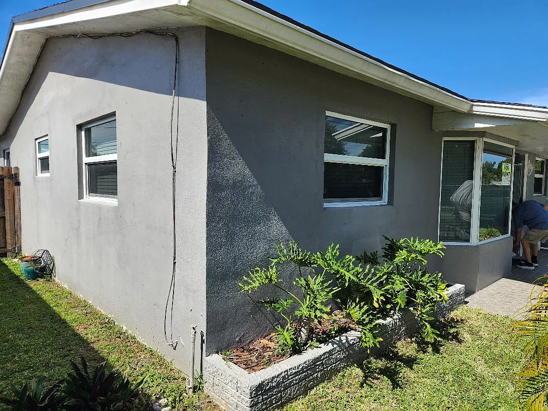 4 bed, 1695 sqft, $3,900 — Photo 4