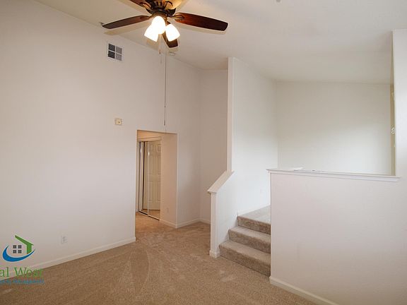 3rd image of 493 Tower Hill Ave