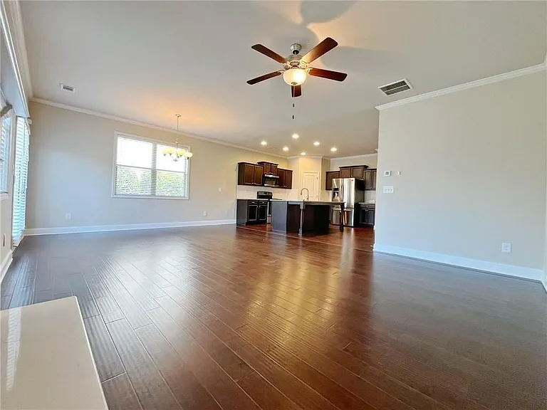330 Holdings Dr — Photo 13