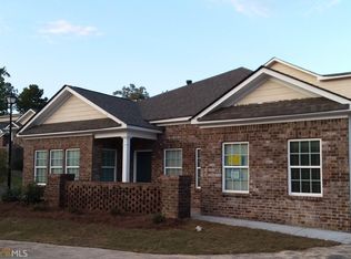 209 Villa Park Cir #86, Stone Mountain, GA 30087