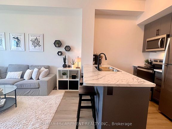 5th image of 460 Dundas St E #1208