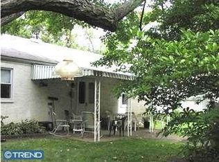 1405 Jericho Rd, Abington, PA 19001