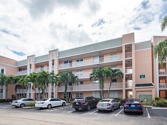 2nd image of 10312 NW 24th Pl APT 305